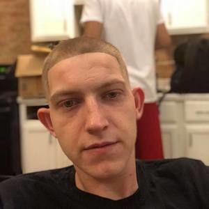 Meet your Posher, Troy